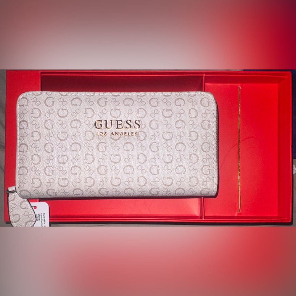 Guess Wallet NWT